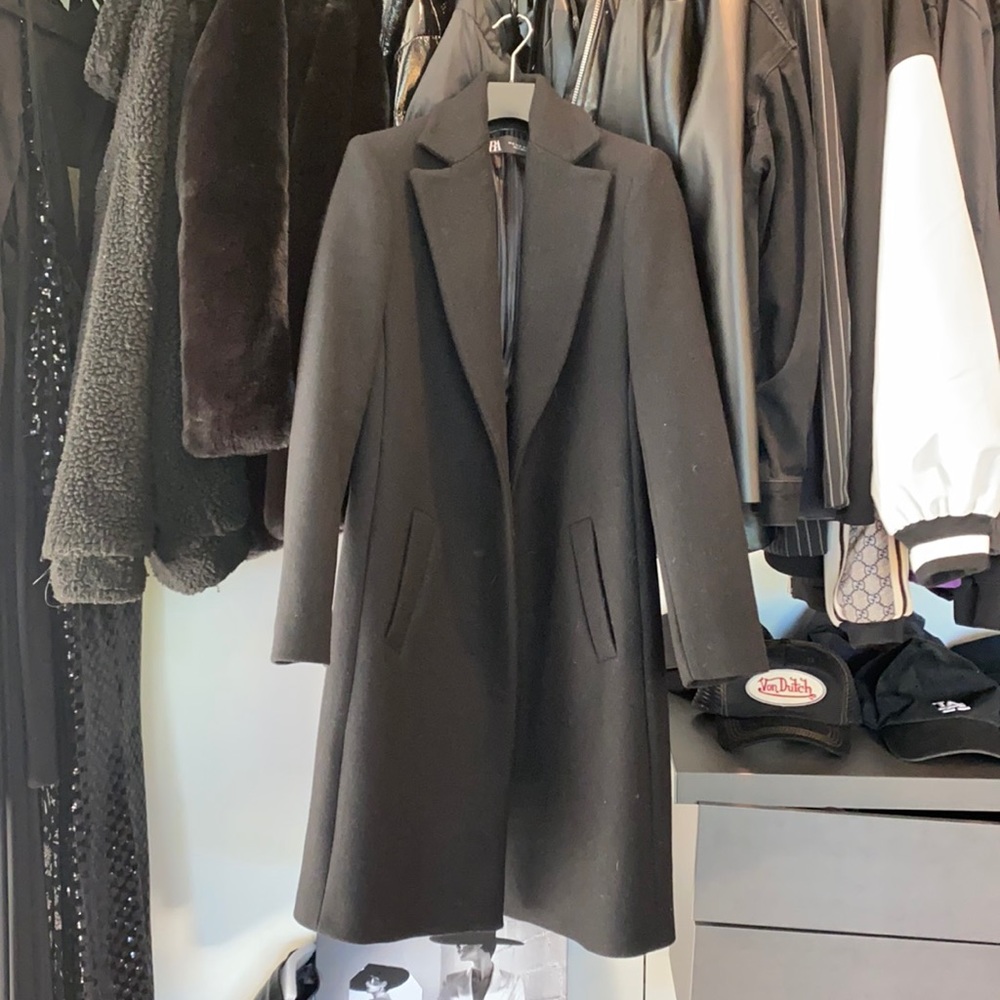 Black Zara xs coat